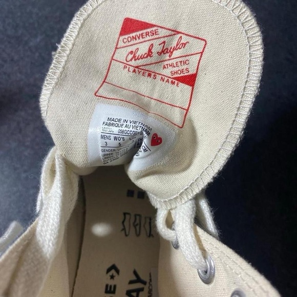 Converse x Comme des Garçons PLAY Chuck 70 - Picture 6 of 6